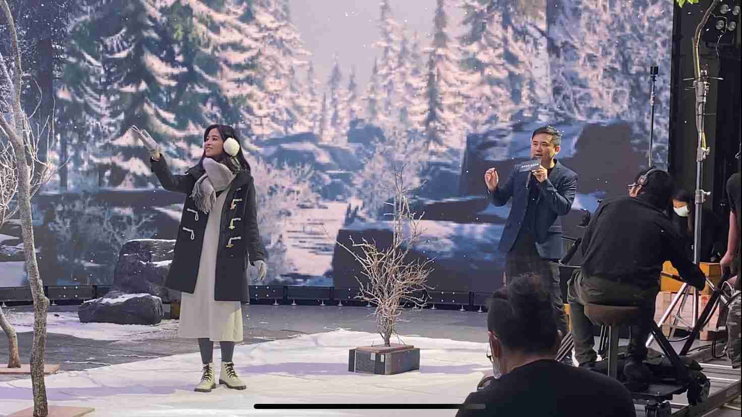 蓝狮在线以ALED先进显屏技术，，，，与金马奖视觉特效团队“再现影像”携手合作打造LED虚拟摄影棚，，，，提供沉浸式表演体验，，并精简拍摄成本与时间